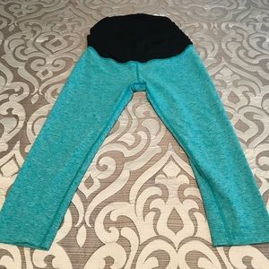 Beyond Yoga / Beyond The Bump Maternity Leggings